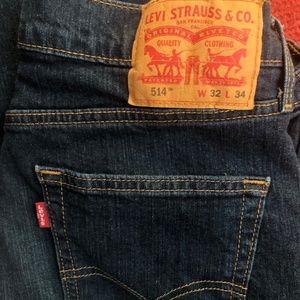 Levi's Men 514 Straight Fit Dark wash 32x34